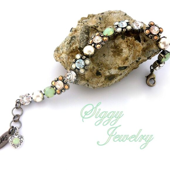 Spring Angel Austrian Crystal Flower Bracelet in Mint Opal, Pearls, and Neutrals - Picture 6 of 6